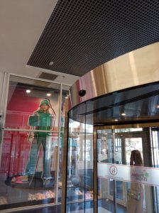 Автоматические револьверные двери